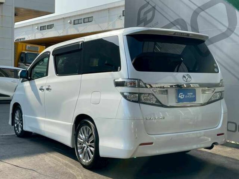 VELLFIRE-3