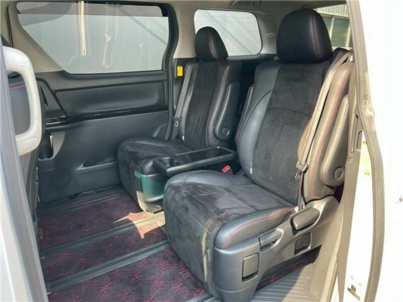 VELLFIRE-22
