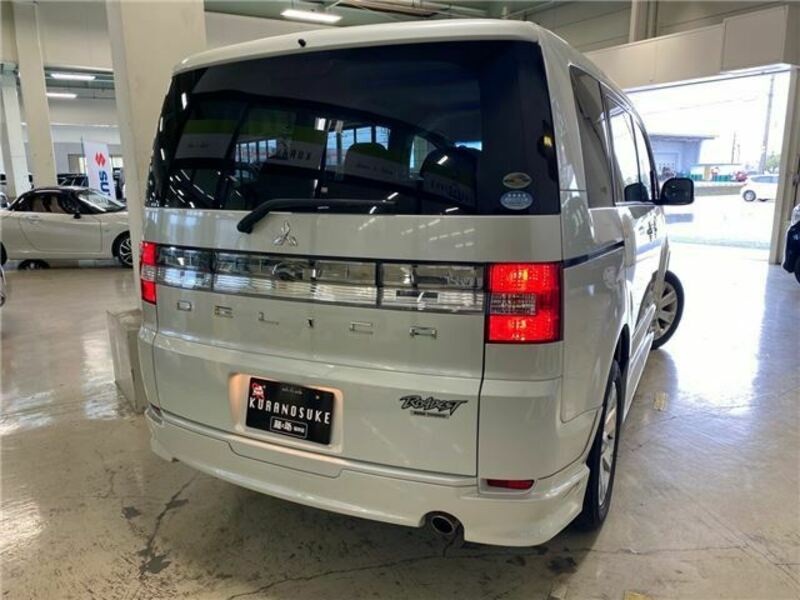 DELICA D5
