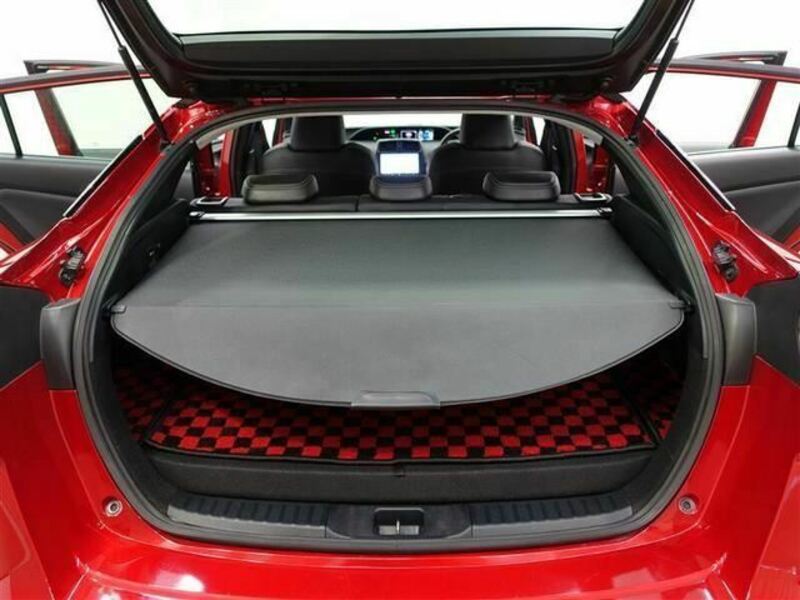 PRIUS PHV-24