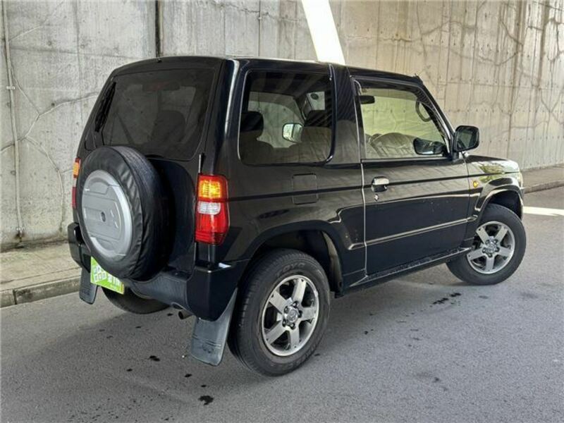 PAJERO MINI