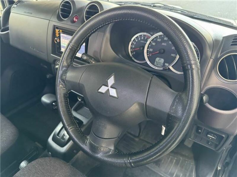 PAJERO MINI