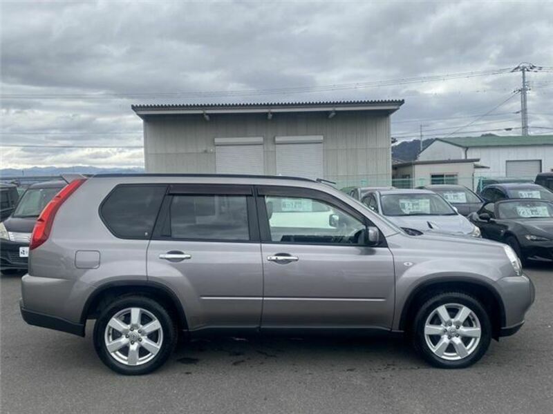 X-TRAIL-6