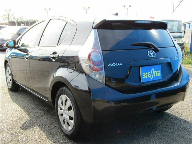 AQUA-10