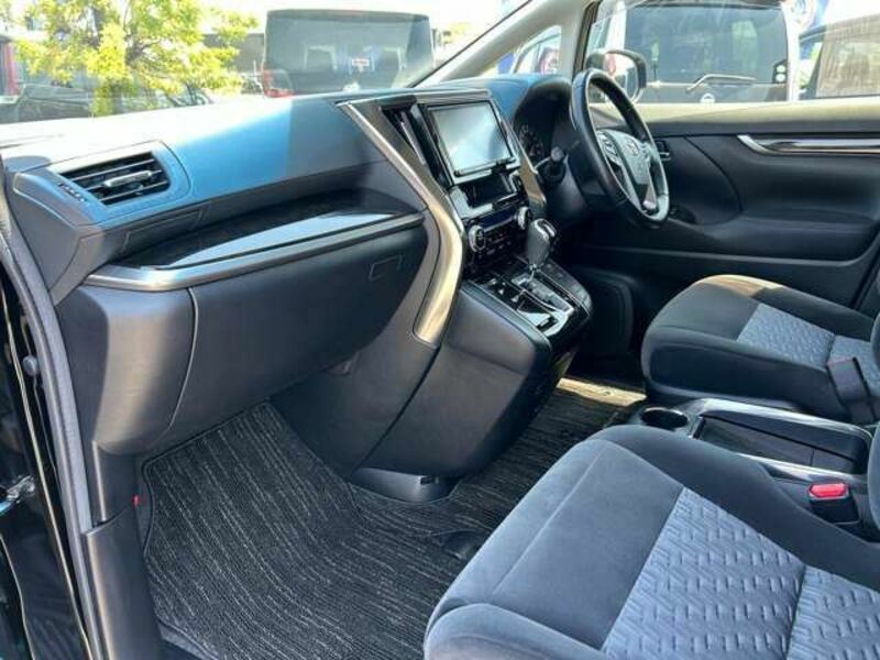 VELLFIRE-6