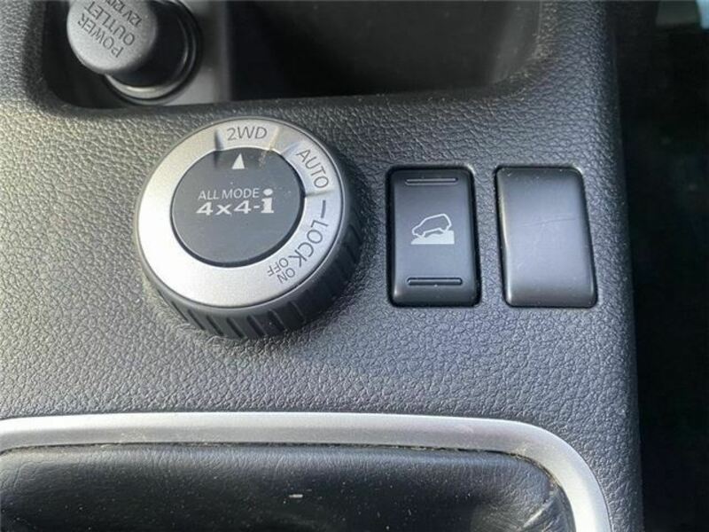 X-TRAIL-17