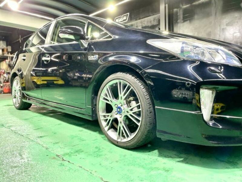 PRIUS PHV-14
