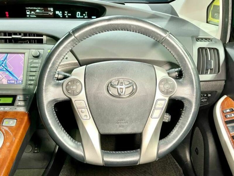 PRIUS PHV-29