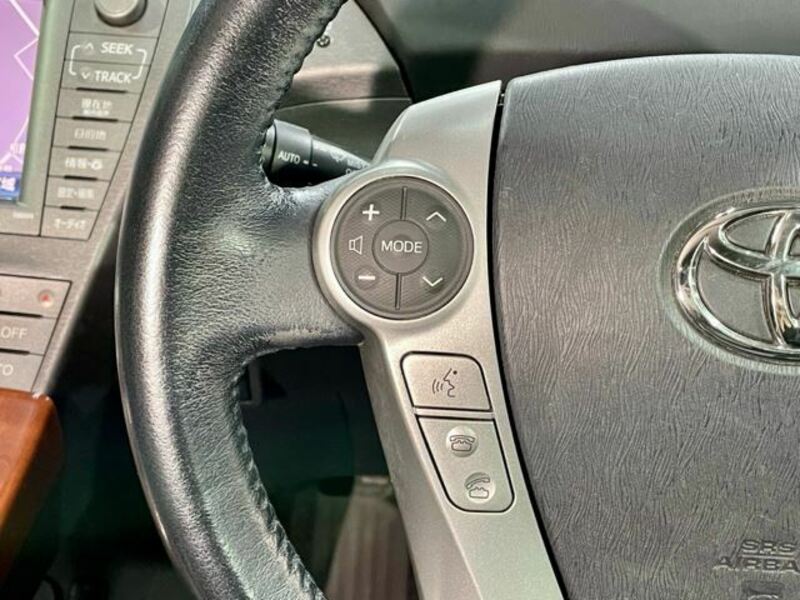PRIUS PHV-30