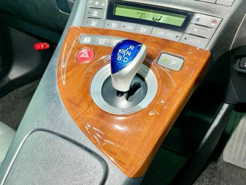 PRIUS PHV-43
