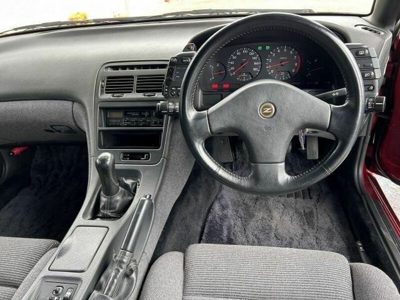 FAIRLADY Z-9