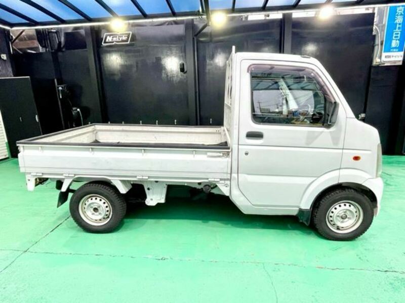 CARRY TRUCK