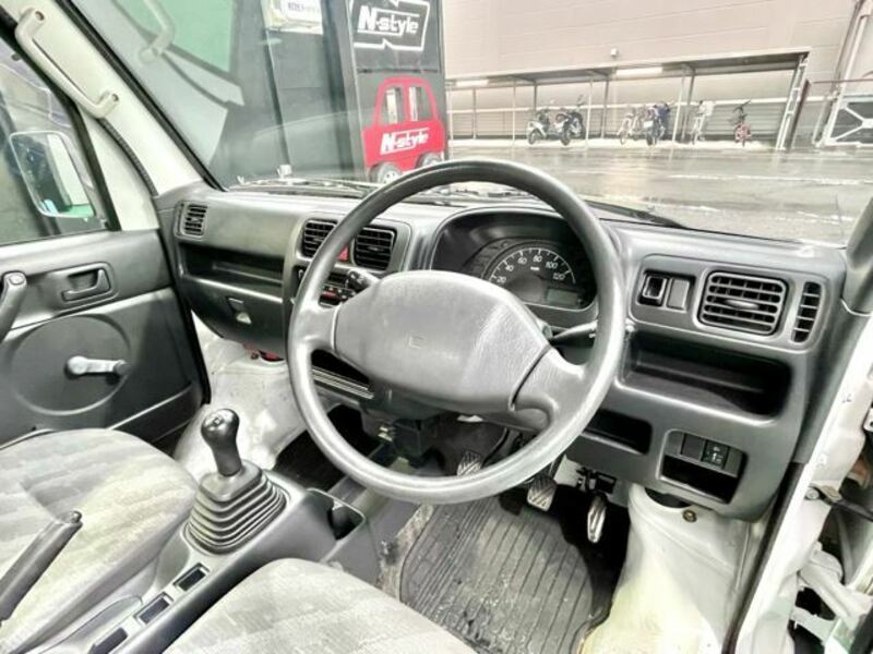 CARRY TRUCK