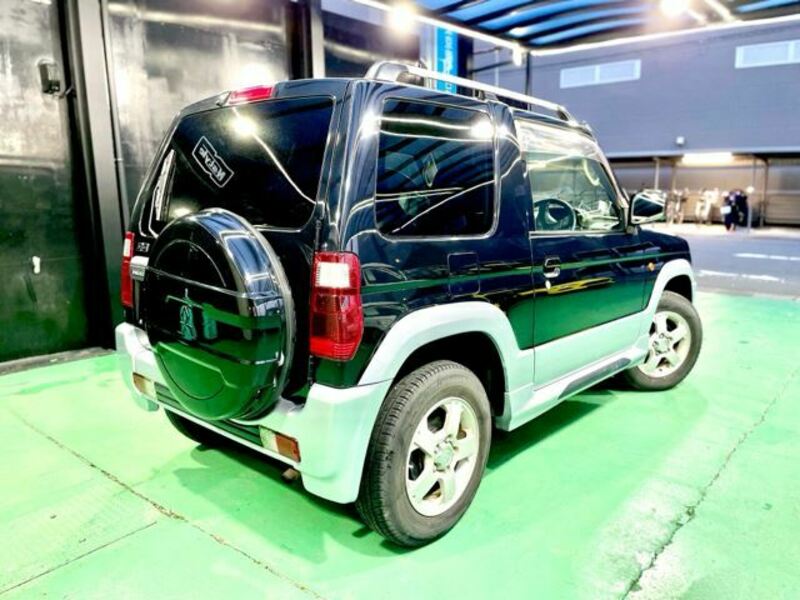 PAJERO MINI-6