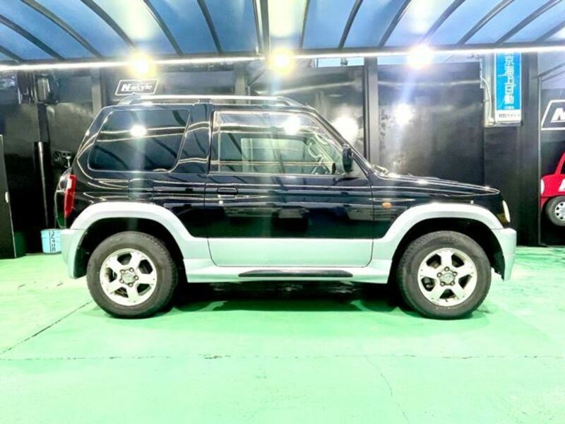 PAJERO MINI-17