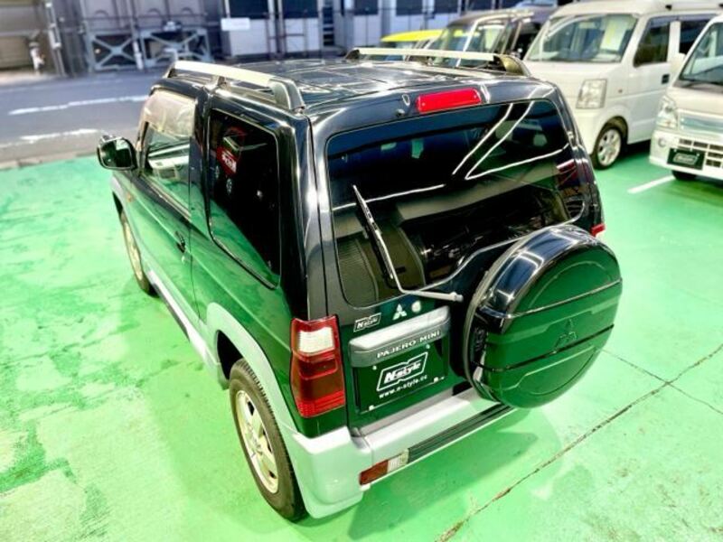 PAJERO MINI-22
