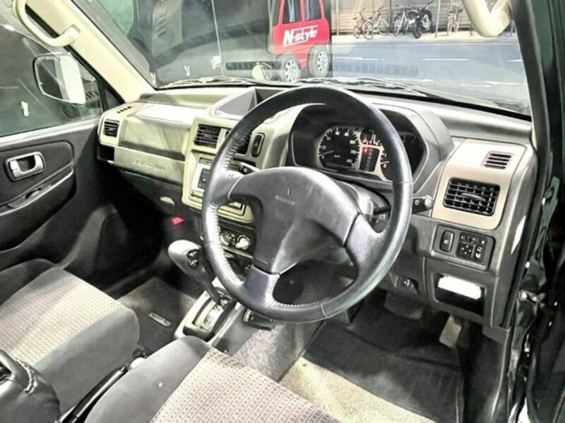 PAJERO MINI-23