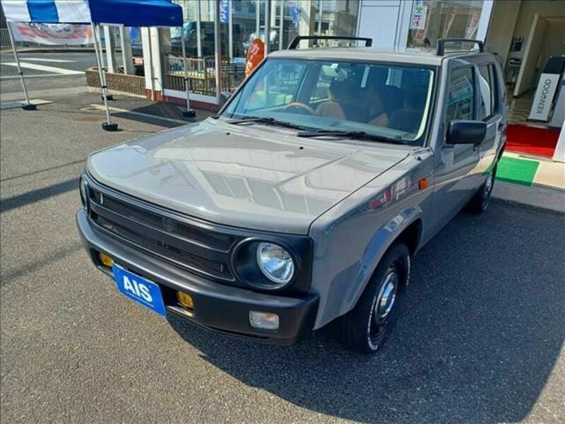 NISSAN RASHEEN