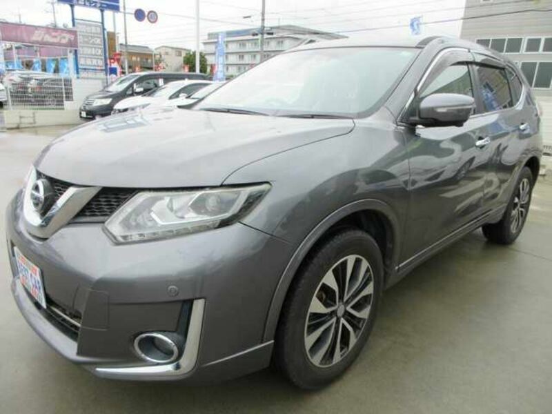 X-TRAIL