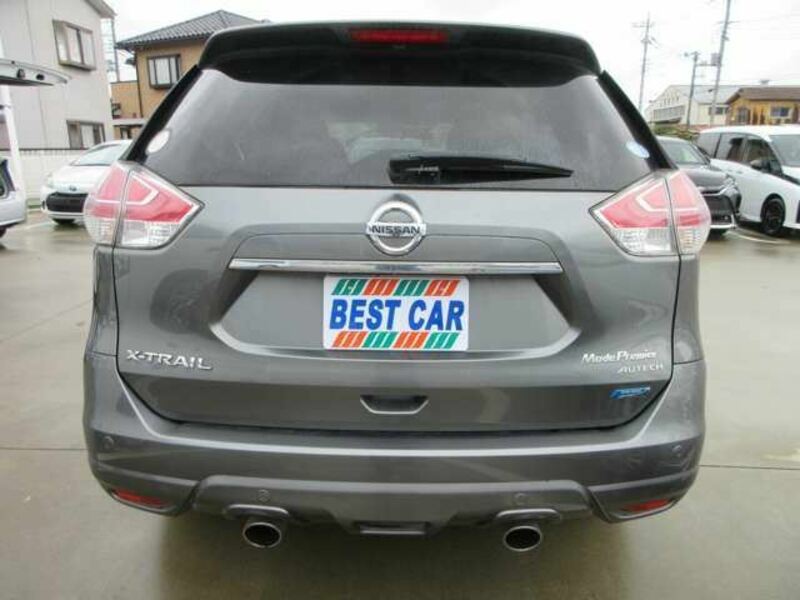 X-TRAIL