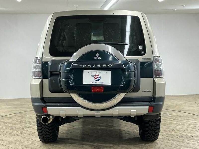 PAJERO