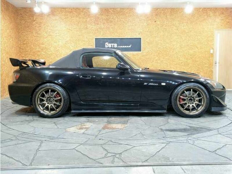 S2000-1