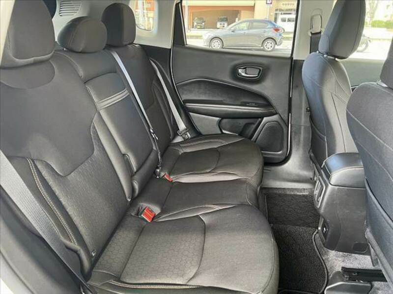 JEEP COMPASS-16