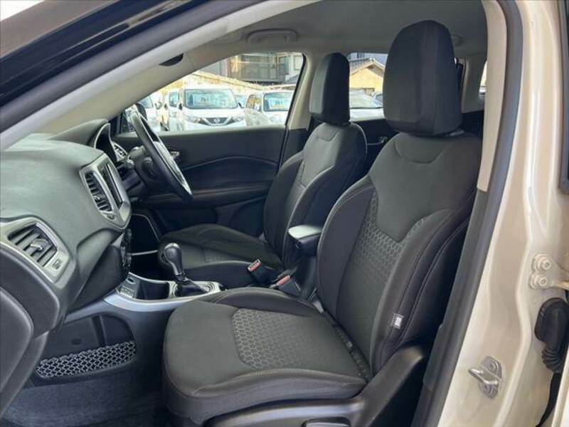 JEEP COMPASS-17