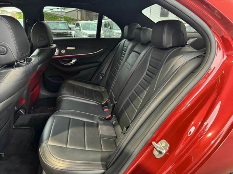 E-CLASS-18
