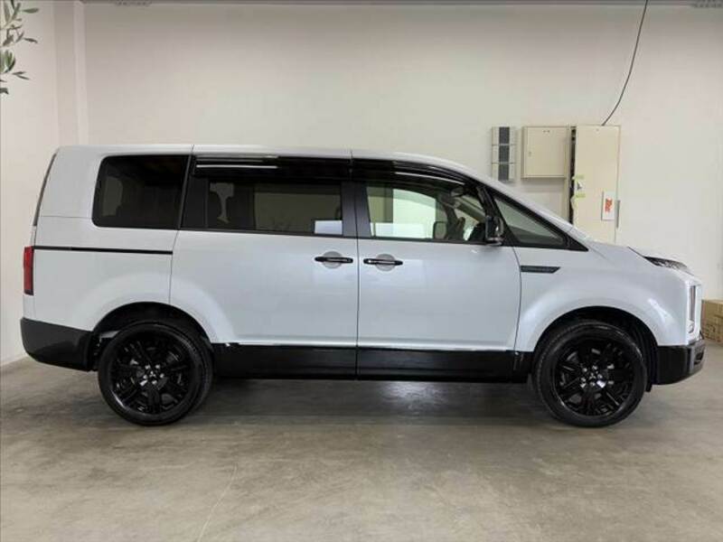 DELICA-10