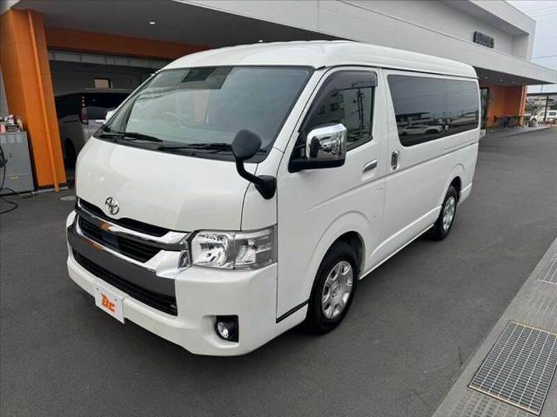 HIACE VAN-9