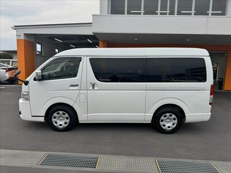 HIACE VAN-10