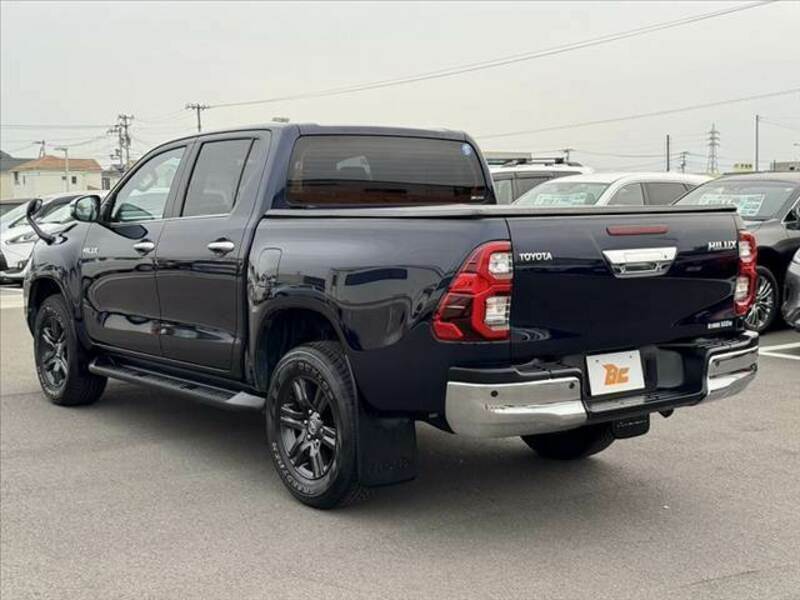 HILUX-12