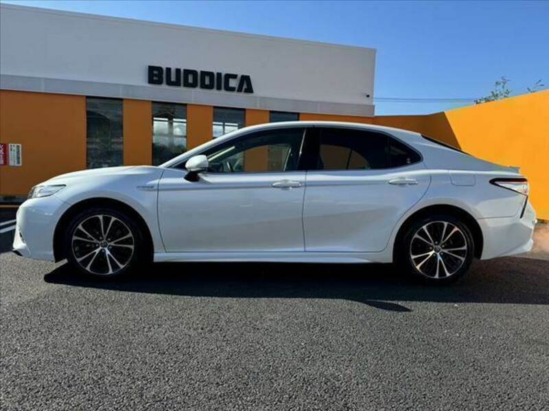 CAMRY-10