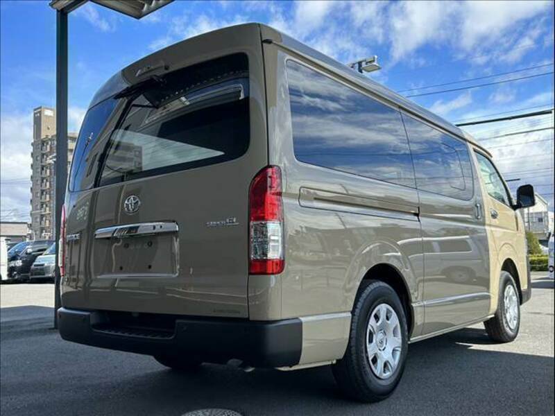 HIACE VAN-14