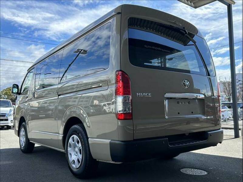 HIACE VAN-15