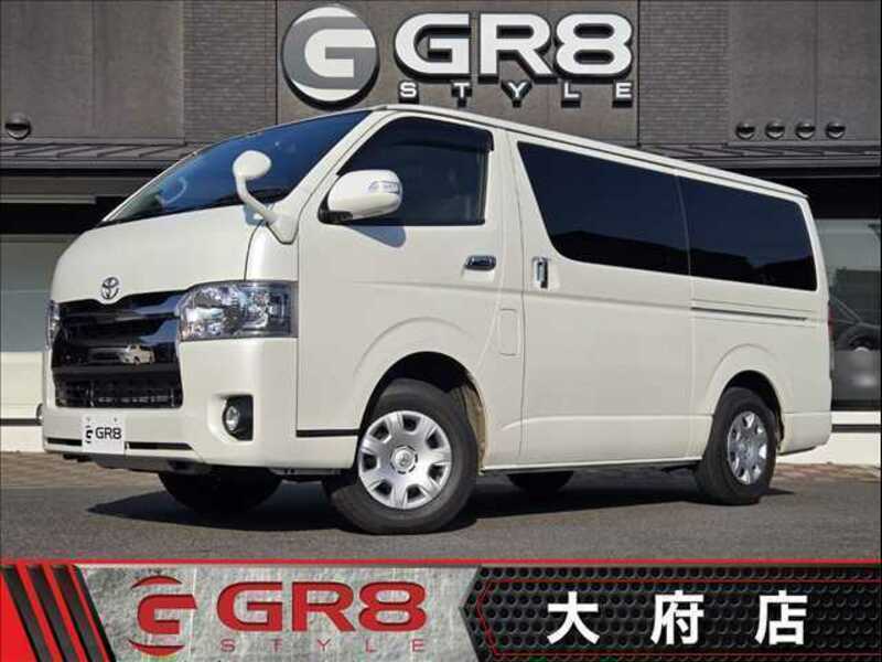 TOYOTA　HIACE VAN