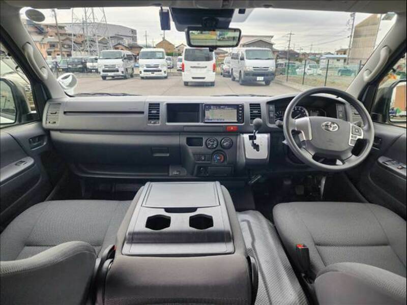 HIACE VAN-3