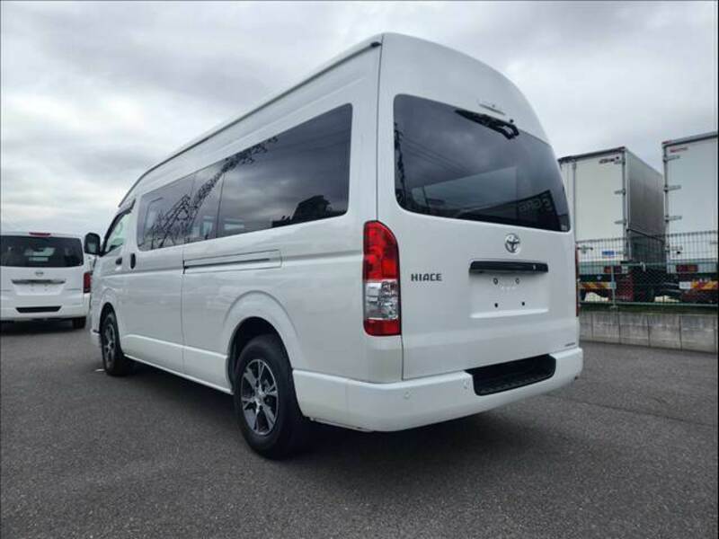 HIACE VAN-15