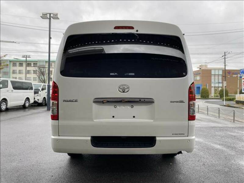 HIACE VAN-2