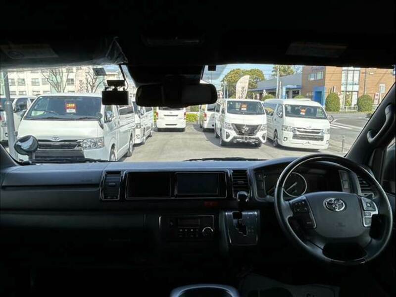 HIACE VAN-3