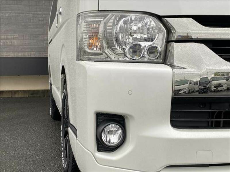 HIACE VAN-9