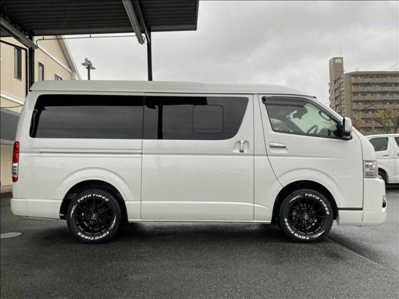 HIACE VAN-12
