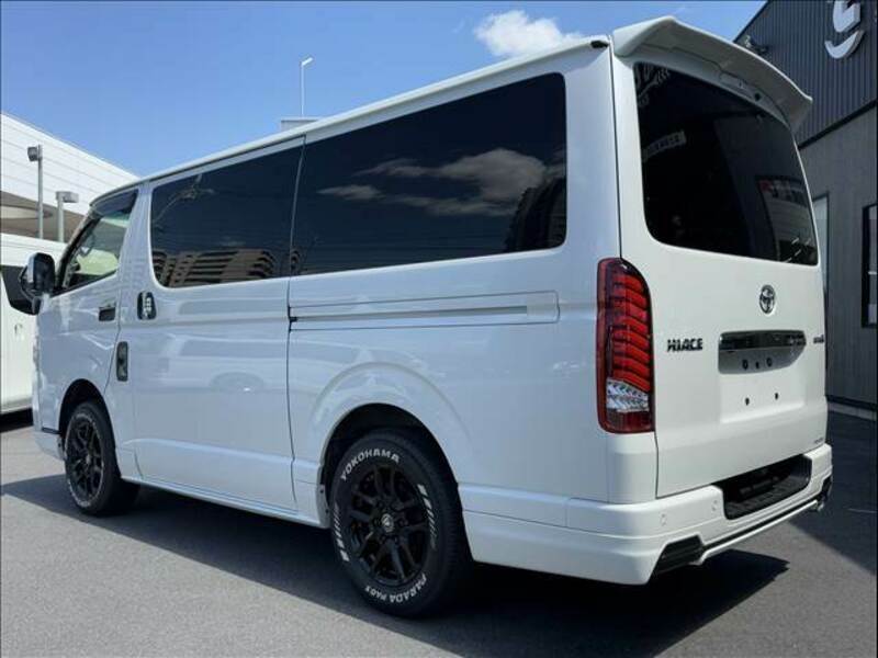 HIACE VAN-7
