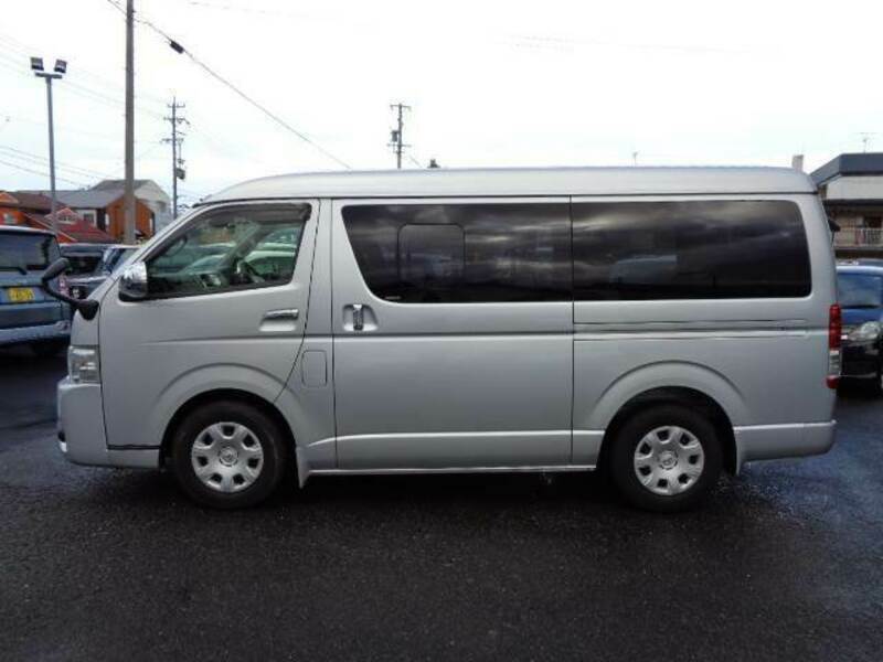 HIACE VAN-16