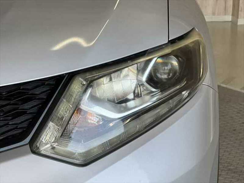X-TRAIL-8