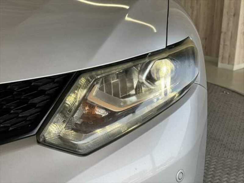 X-TRAIL-17