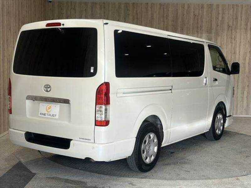HIACE VAN-15