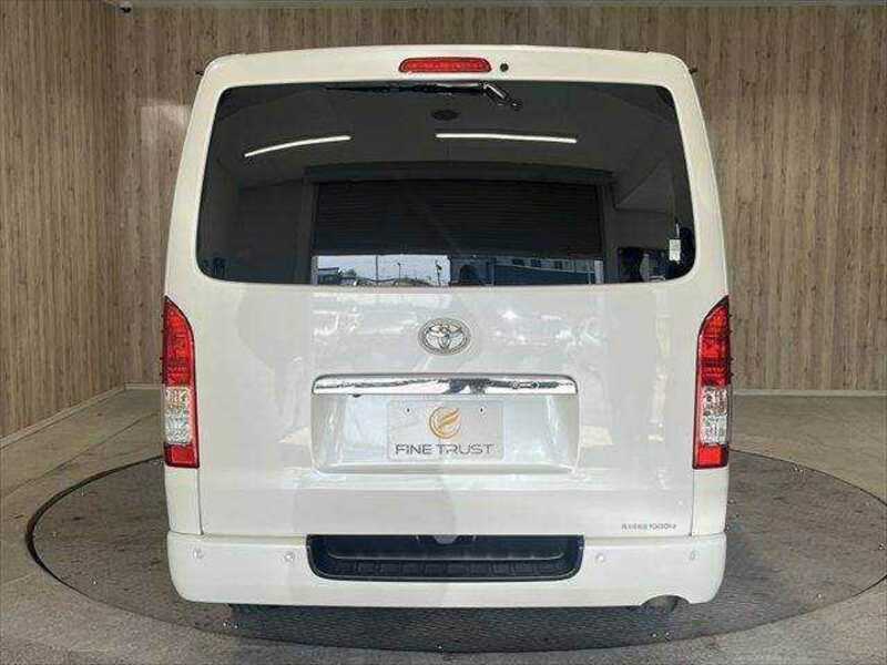 HIACE VAN-16
