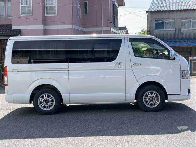 HIACE VAN-15